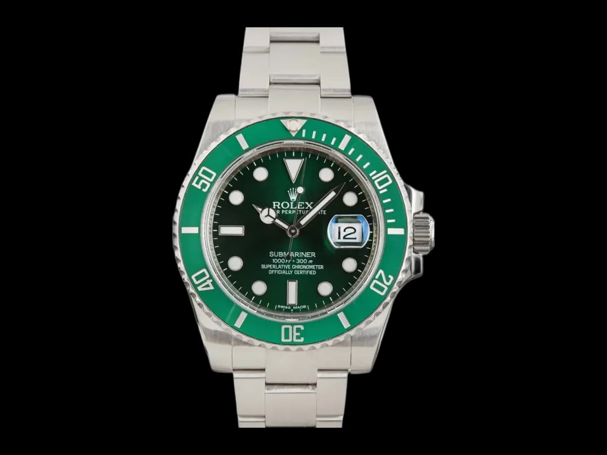 Rolex Submariner Hulk 116610lv Green Dial Green Bezel 2017
