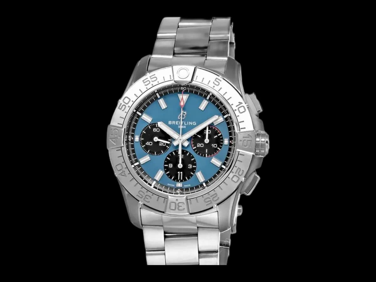 Breitling Super Avenger B01 Chronograph 46MM Titanium Blue Dial